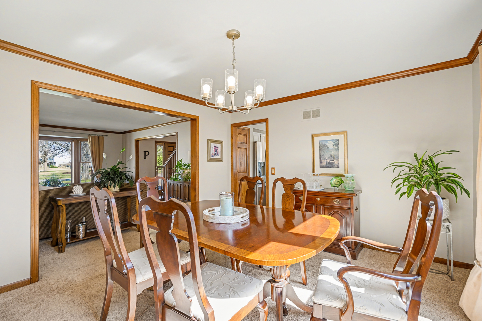 2012 Somerset Lane, Wheaton, IL 60189