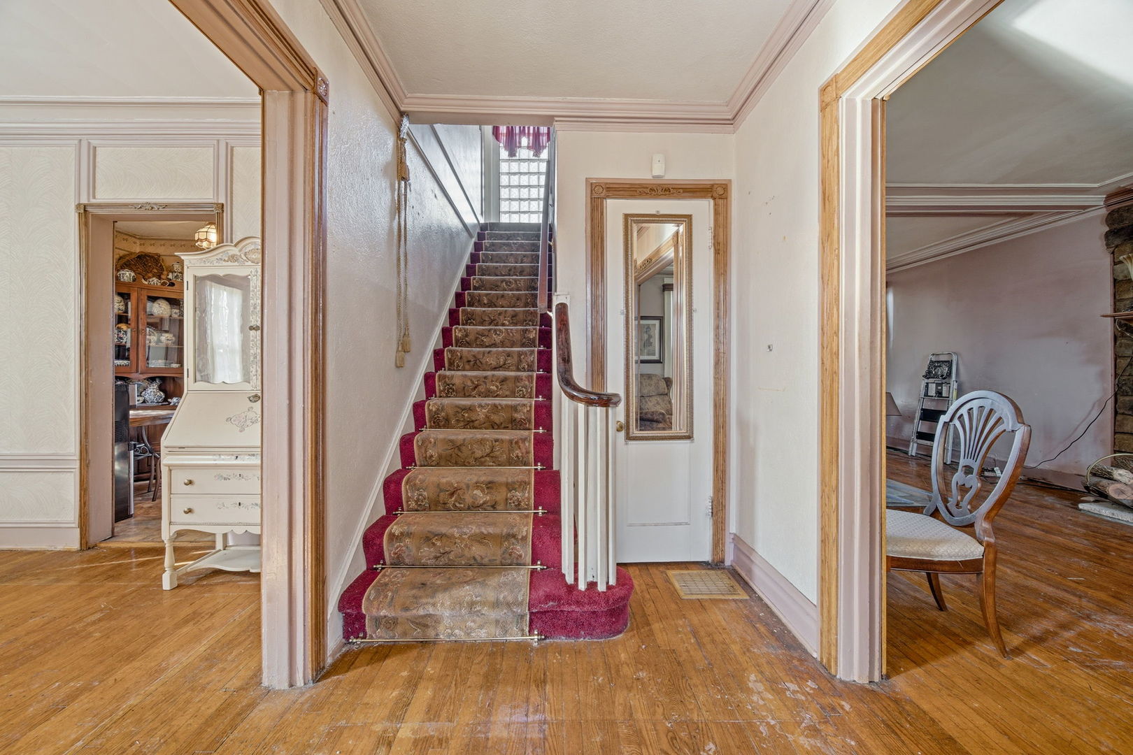 15 E 155th Street, Harvey, IL 60426