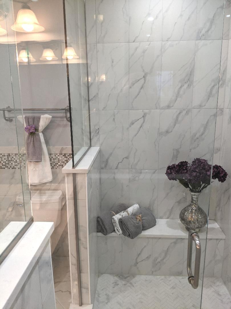 4558 S Ellis Avenue, Chicago, IL 60653