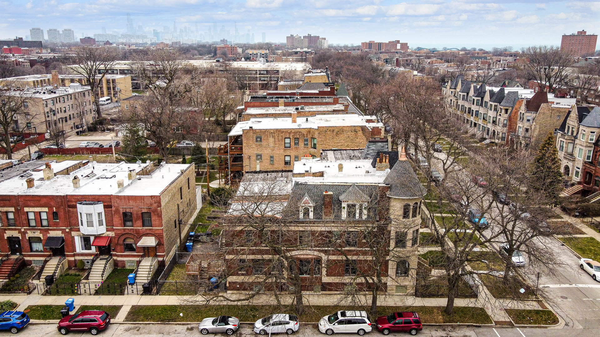 4558 S Ellis Avenue, Chicago, IL 60653