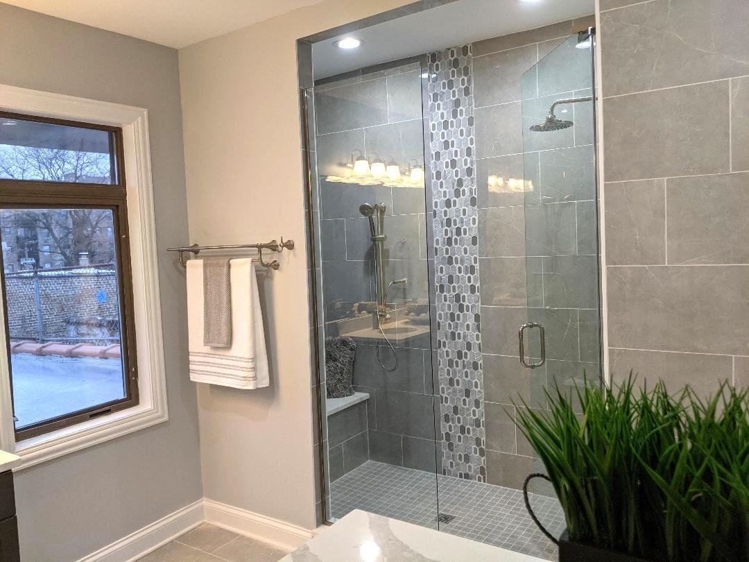 4558 S Ellis Avenue, Chicago, IL 60653