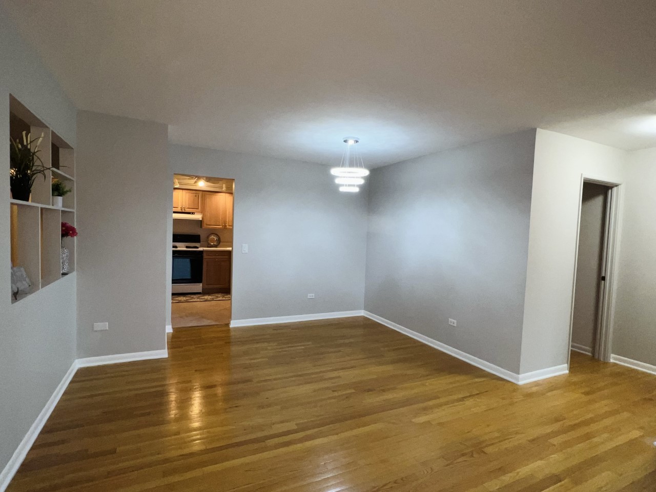 205 W MINER Street #300, Arlington Heights, IL 60005