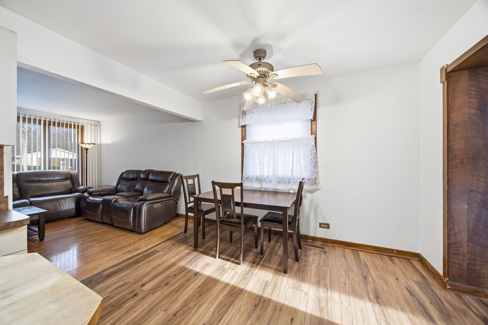 14426 Springfield Avenue, Midlothian, IL 60445