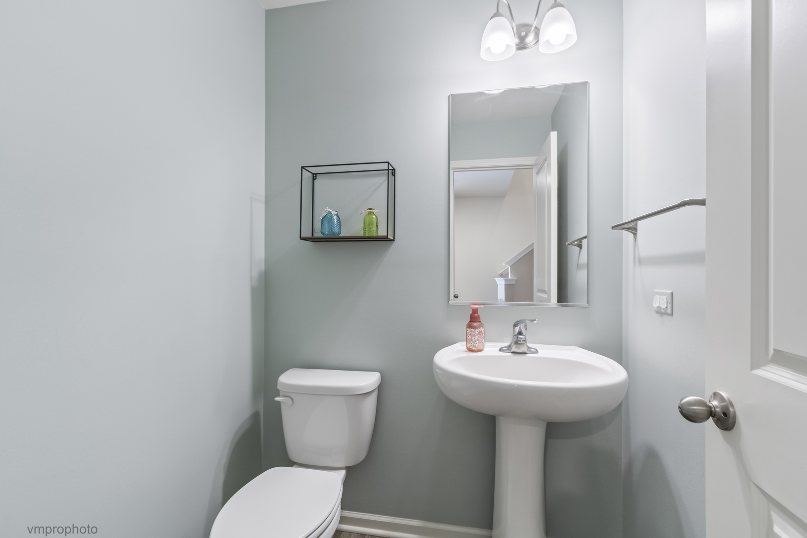 724 Wellington Lane, Cary, IL 60013