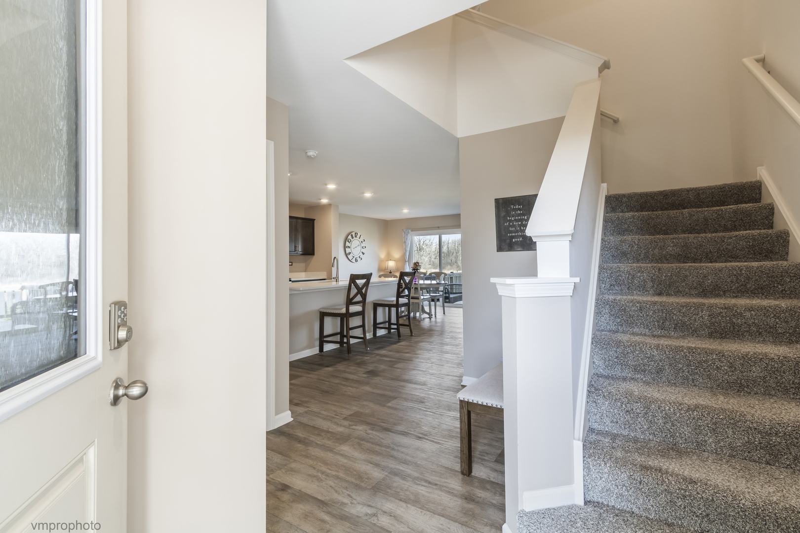 724 Wellington Lane, Cary, IL 60013