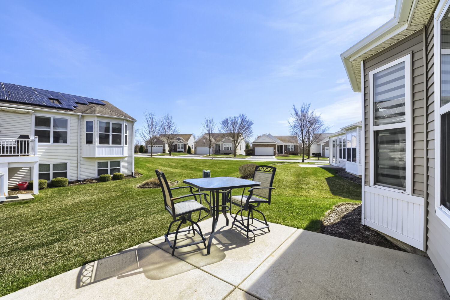 3321 Rockwell Circle, Mundelein, IL 60060