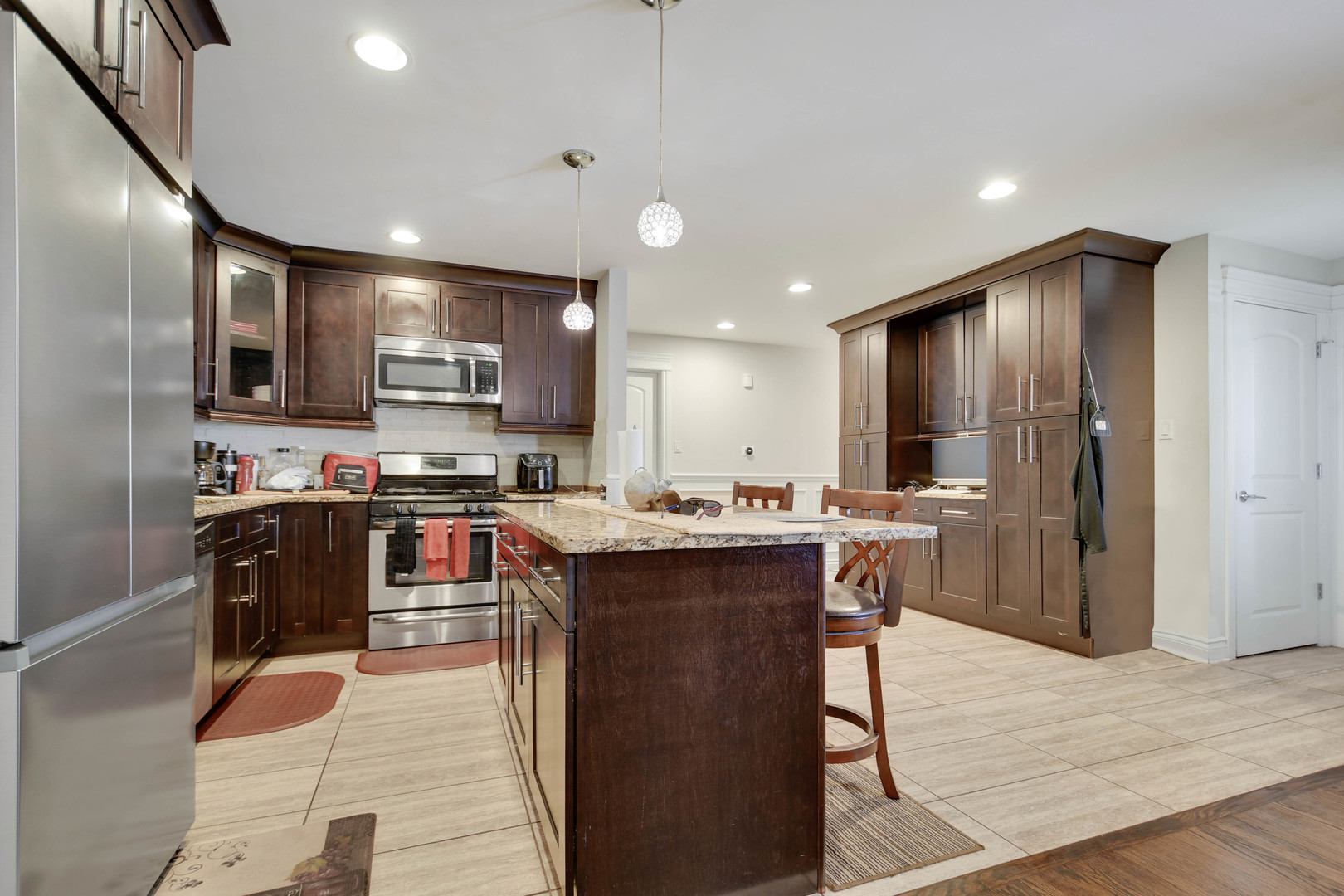 16810 Greenwood Avenue, South Holland, IL 60473