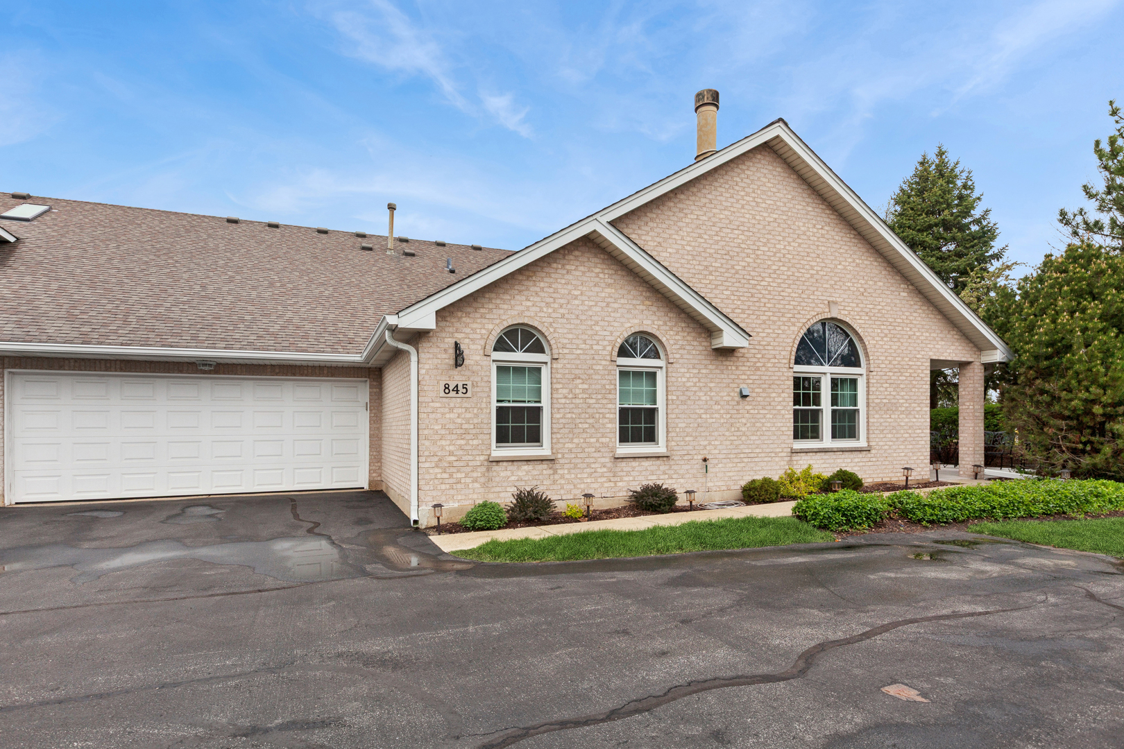 845 Havenshire Road, Naperville, IL 60565