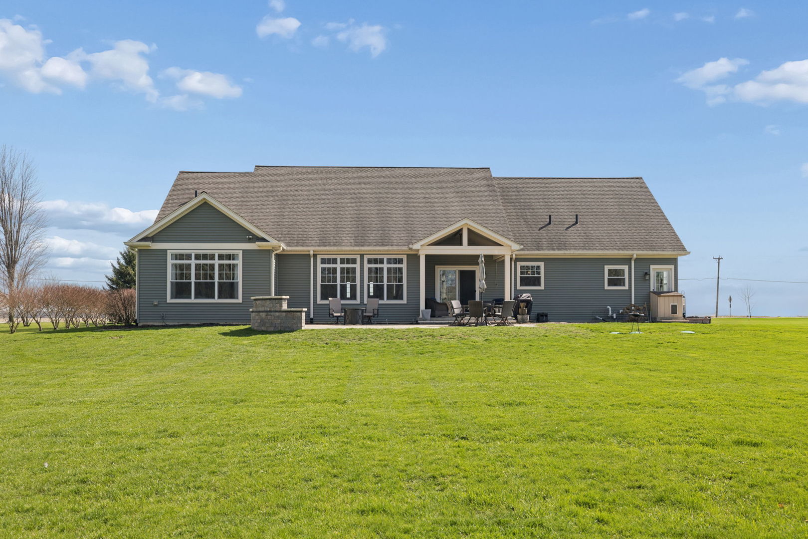 15919 Burr Oak Road, Plano, IL 60545