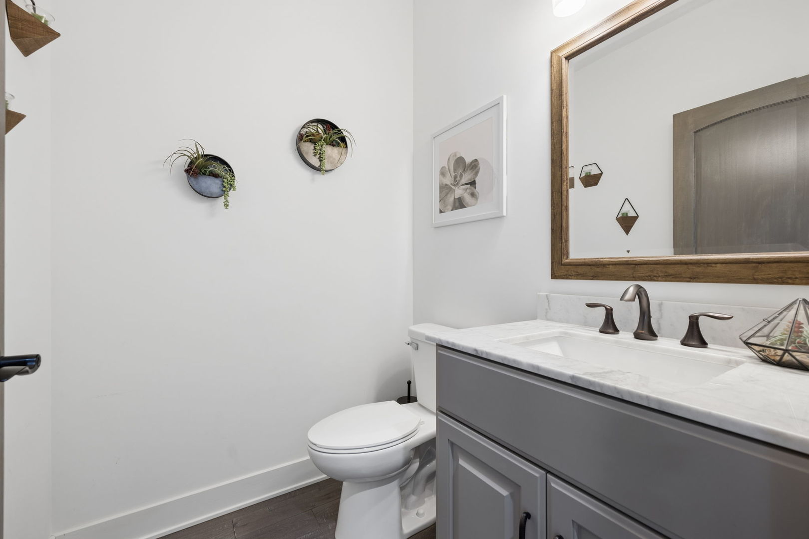 15919 Burr Oak Road, Plano, IL 60545