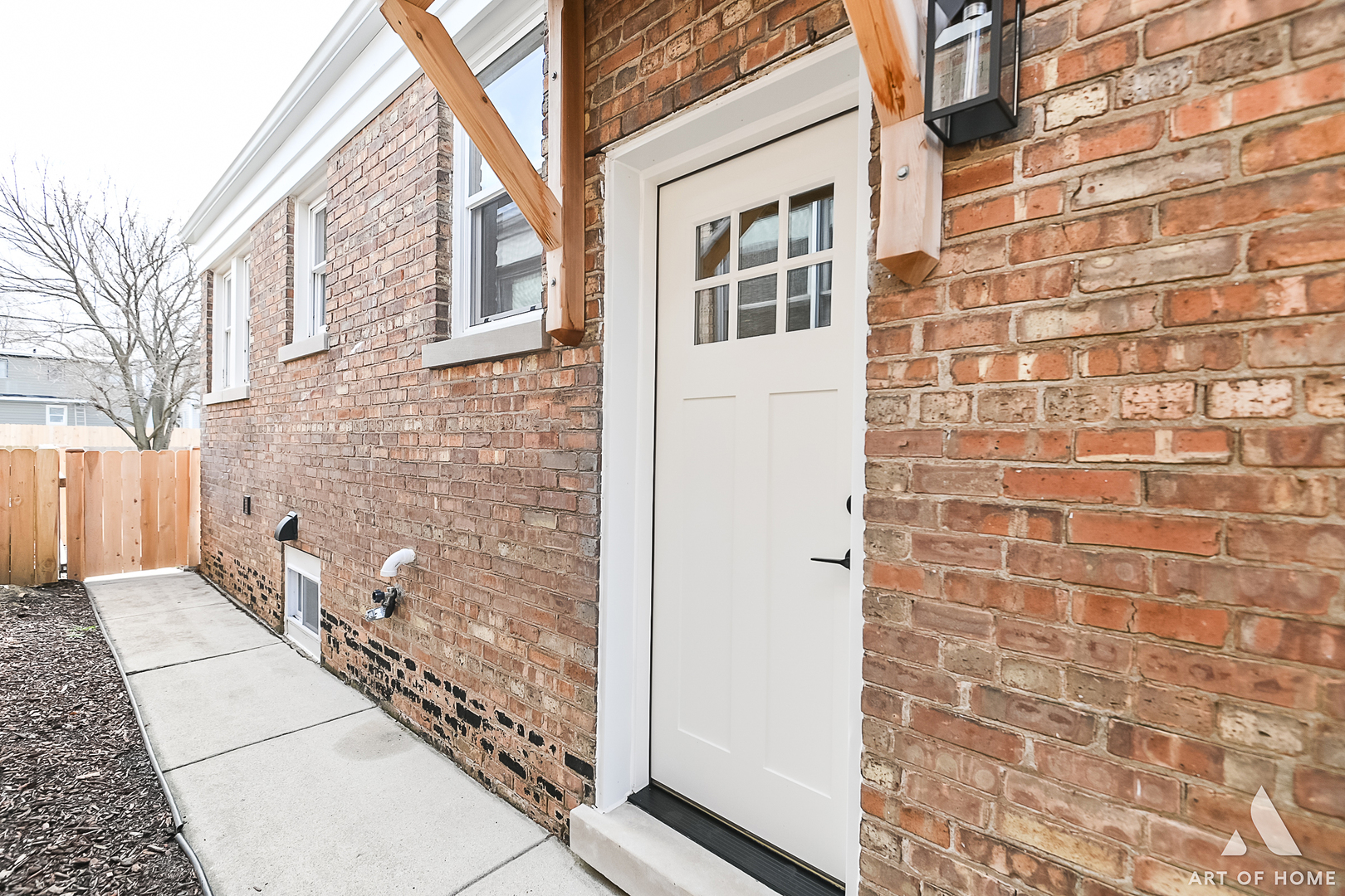 10455 S Whipple Street, Chicago, IL 60655