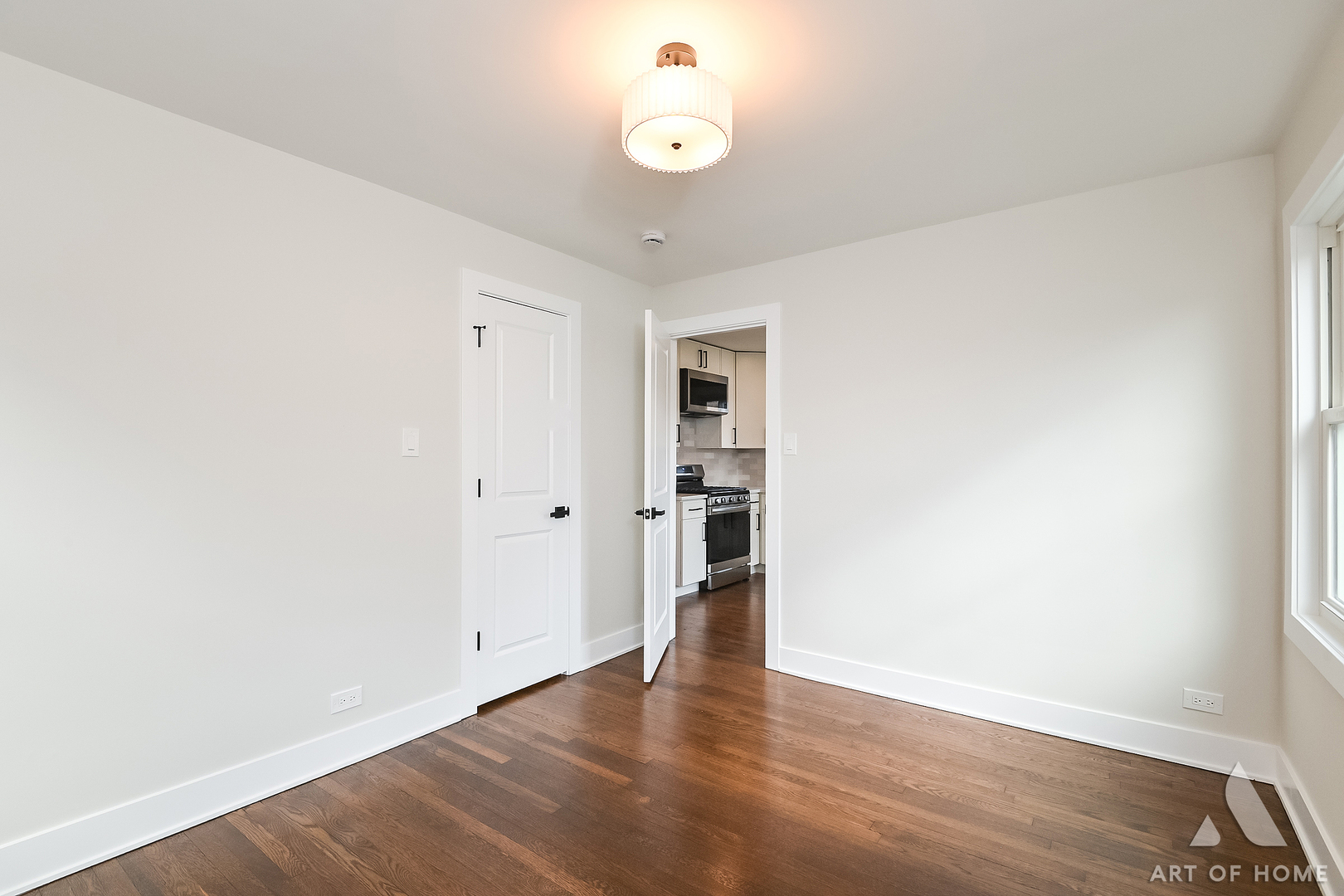 10455 S Whipple Street, Chicago, IL 60655