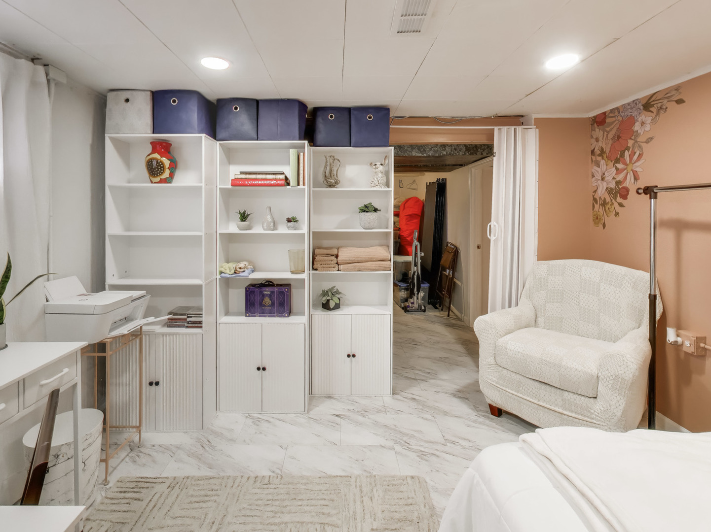 8124 W Courtland Avenue, Harwood Heights, IL 60706