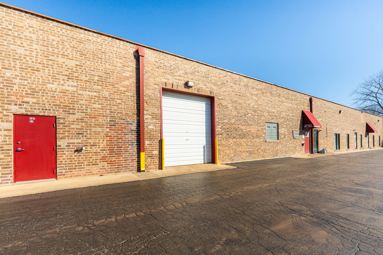 305 N Eric Drive, Palatine, IL 60067