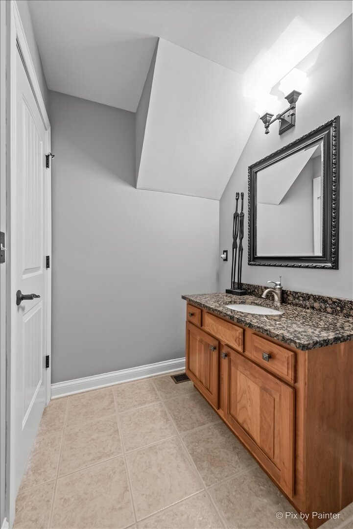 3N438 Vachel Lindsay Street, St. Charles, IL 60175