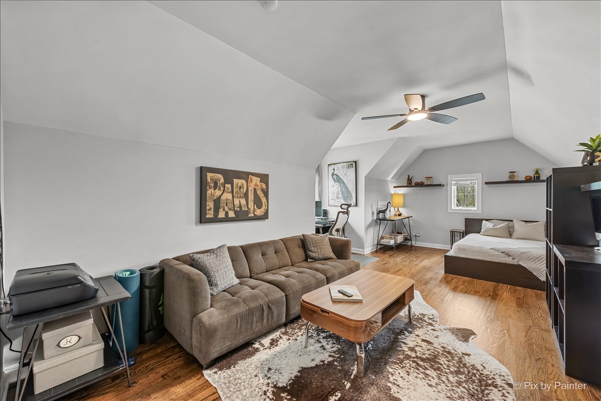 3N438 Vachel Lindsay Street, St. Charles, IL 60175