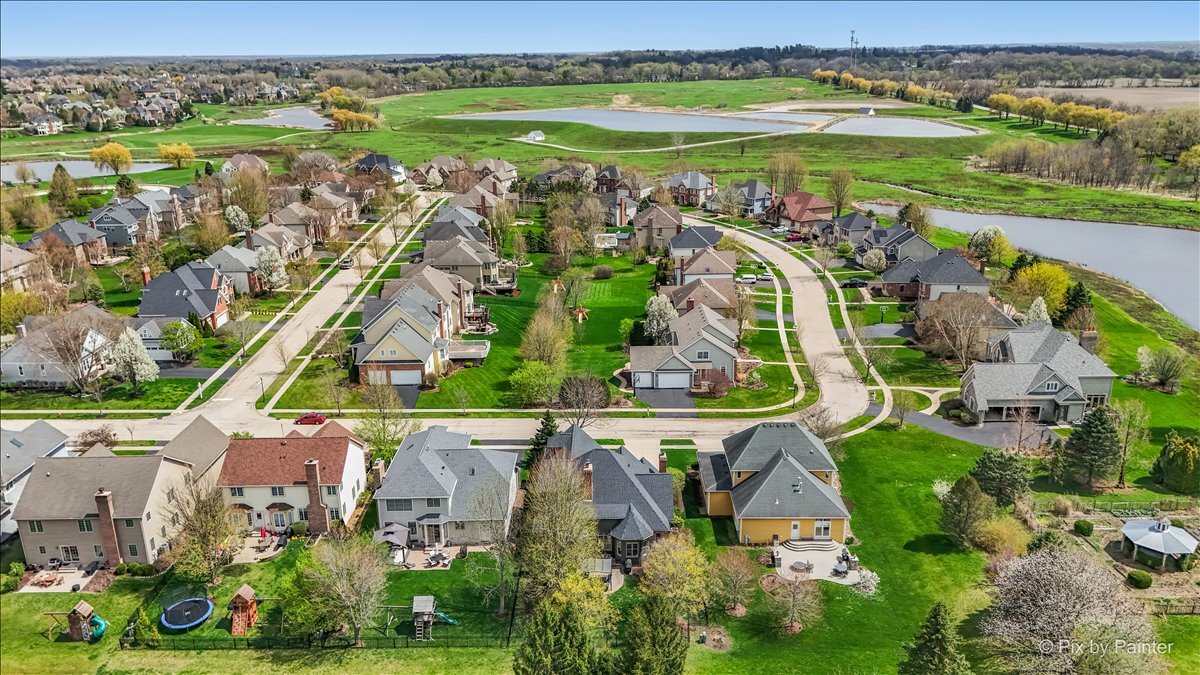 3N438 Vachel Lindsay Street, St. Charles, IL 60175