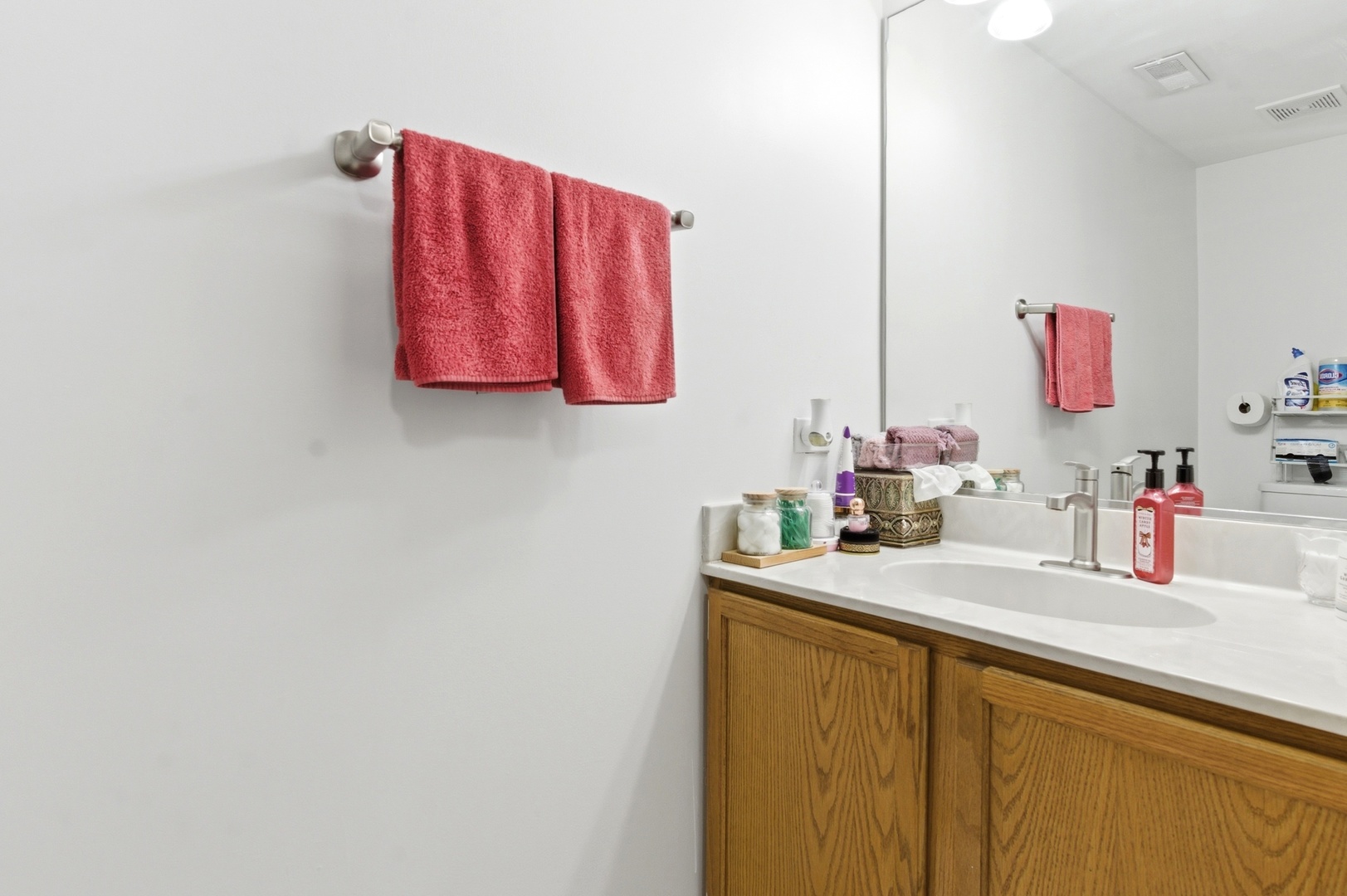 3138 REFLECTION Drive, Naperville, IL 60564