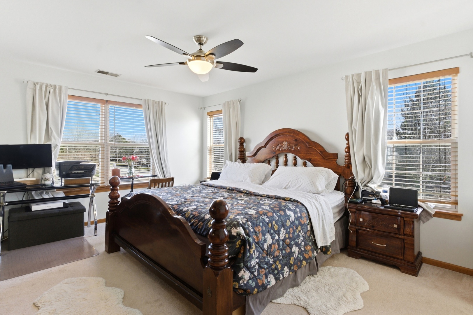 3138 REFLECTION Drive, Naperville, IL 60564