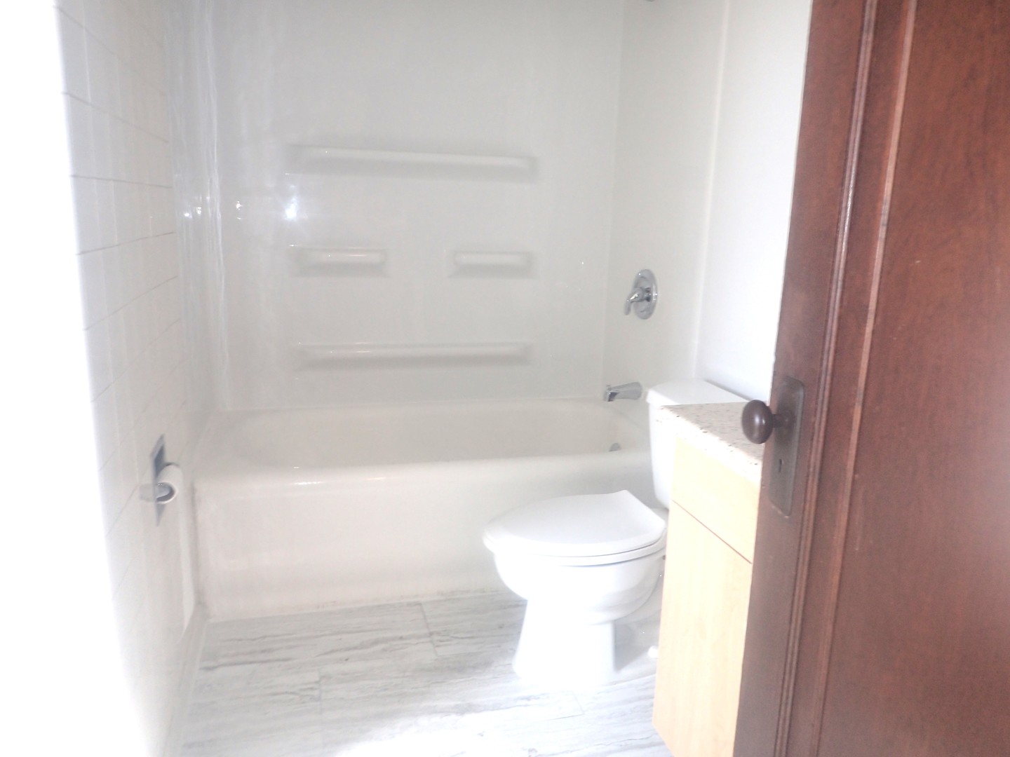 24 N Belmont Avenue, Arlington Heights, IL 60004