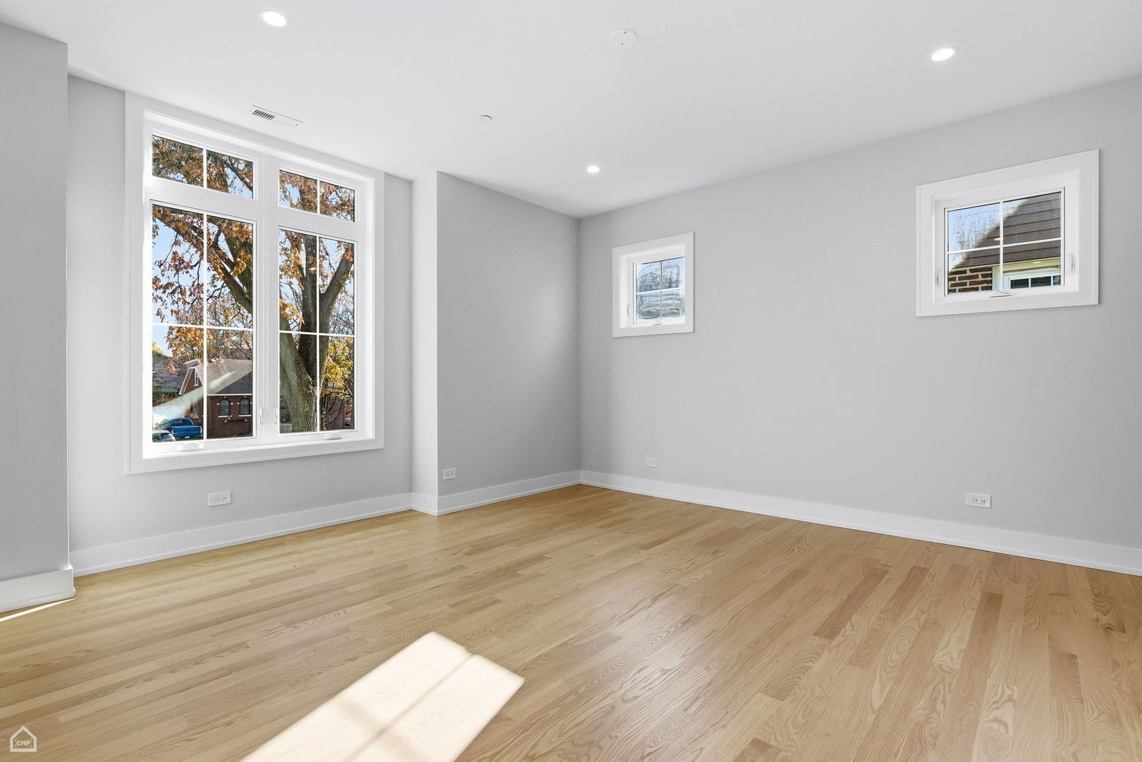 1220 Courtland Avenue, Park Ridge, IL 60068