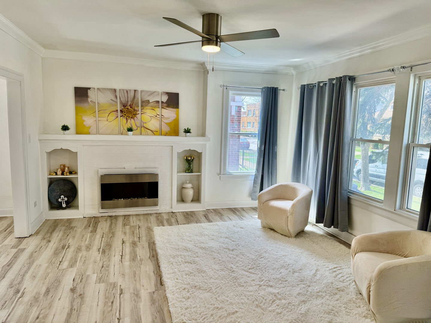 8445 S May Street, Chicago, IL 60620