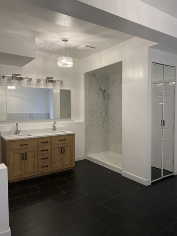 4813 S Prairie Avenue #C, Chicago, IL 60615