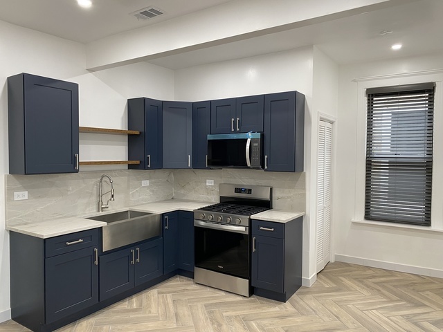 4813 S Prairie Avenue #C, Chicago, IL 60615