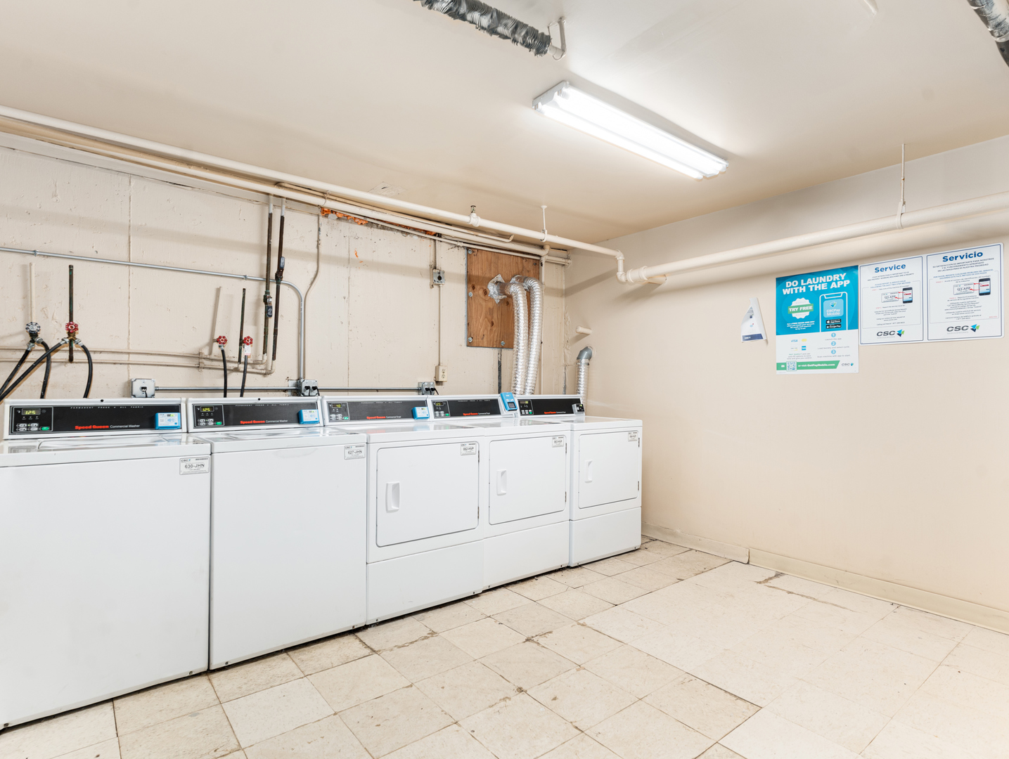 5A Kingery Quarter #102, Willowbrook, IL 60527