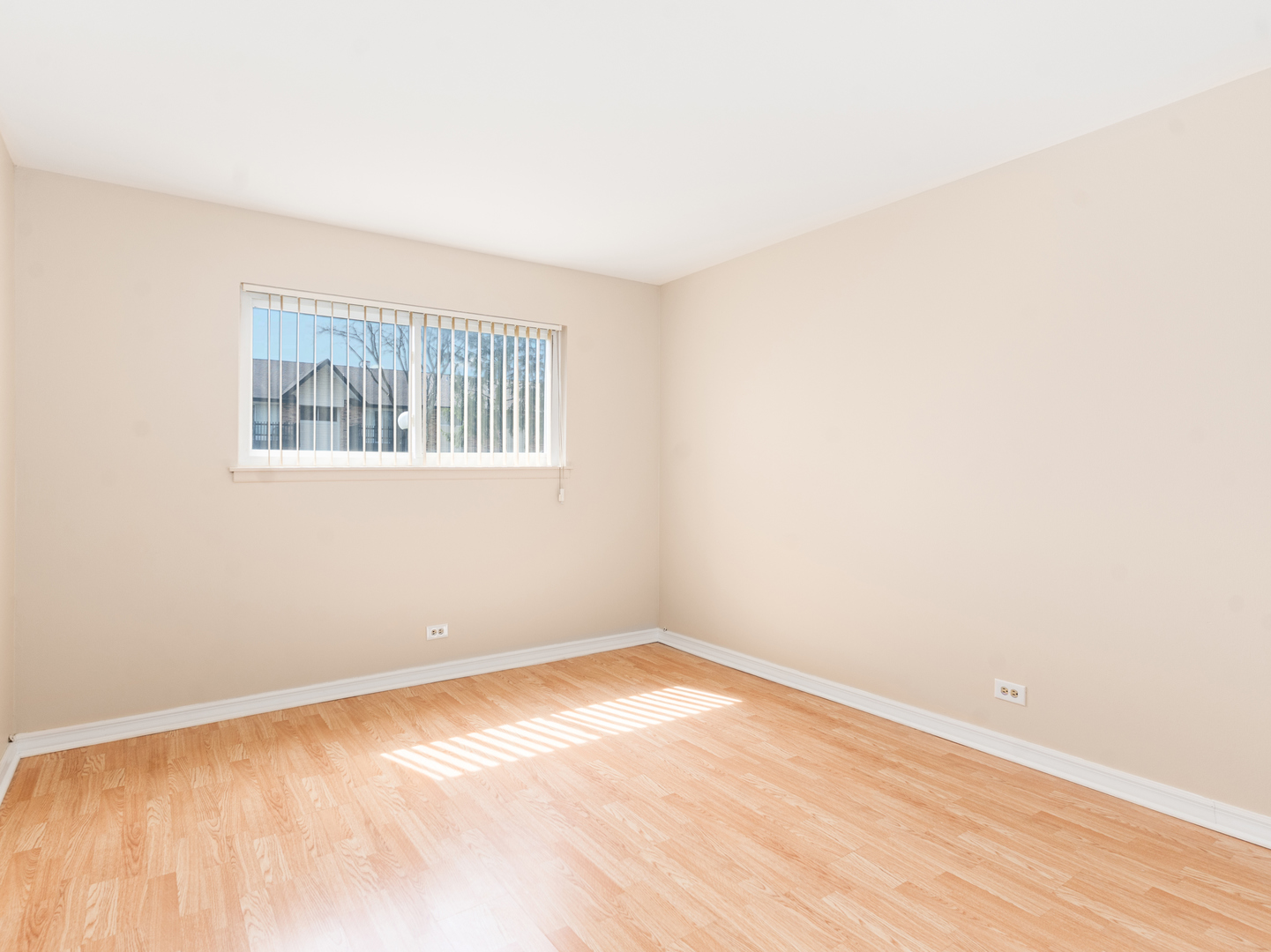 5A Kingery Quarter #102, Willowbrook, IL 60527