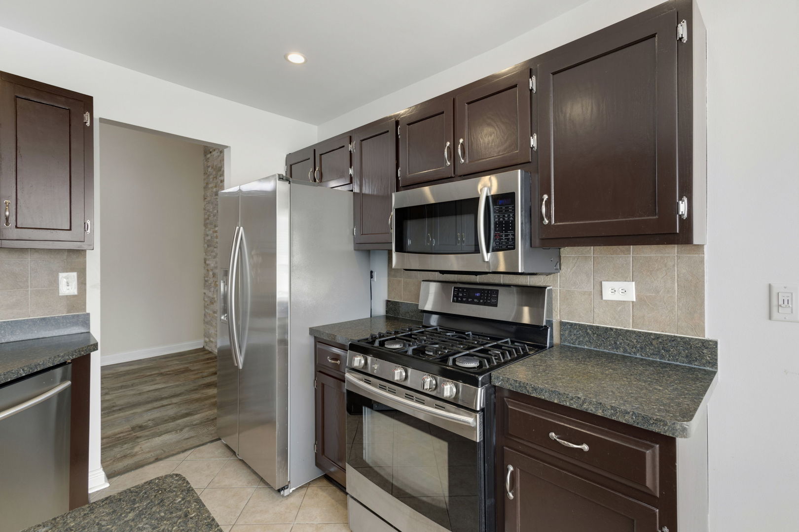 9724 W Creek Road #E2, Palos Park, IL 60464