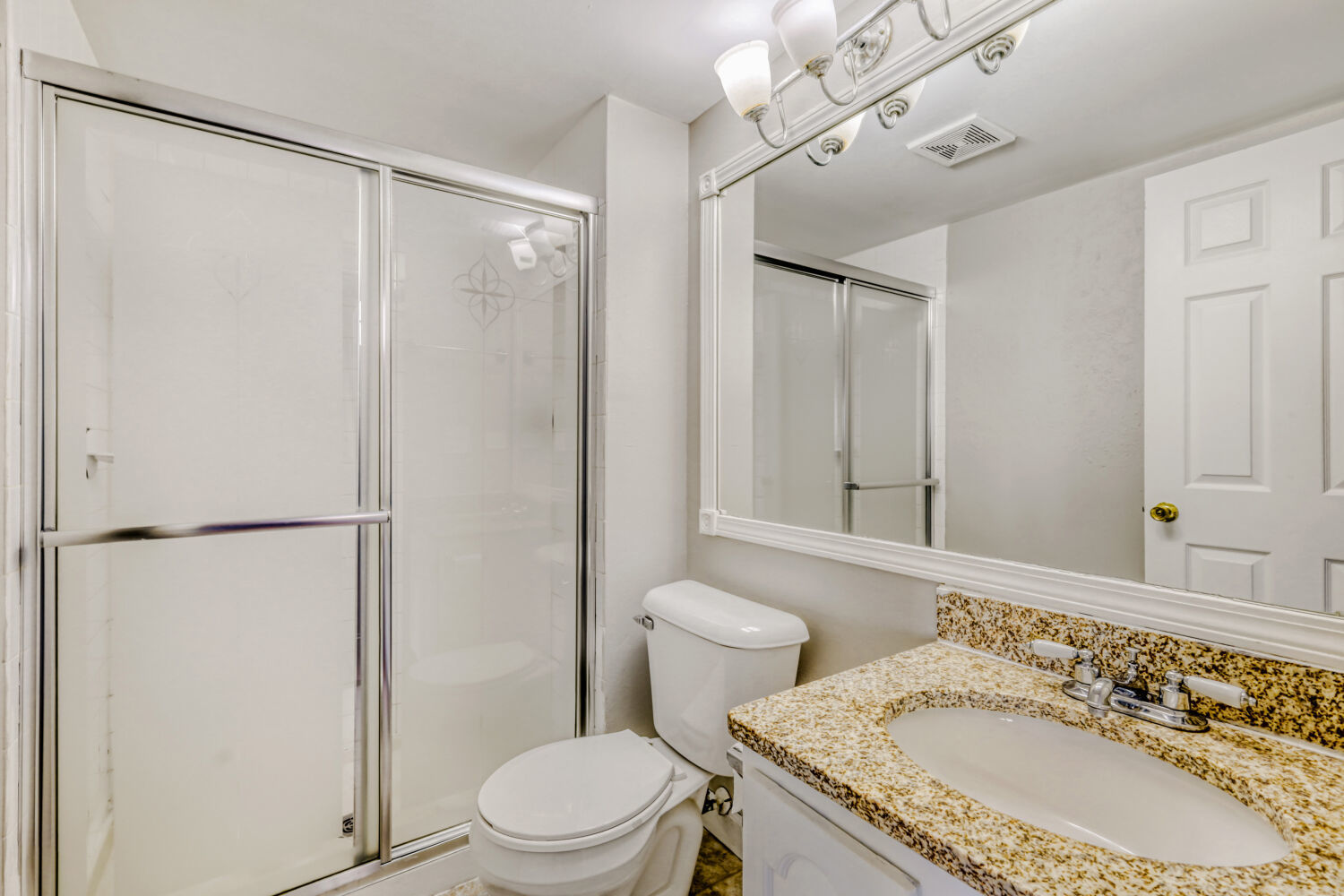 2058 Leeward Lane, Hanover Park, IL 60133