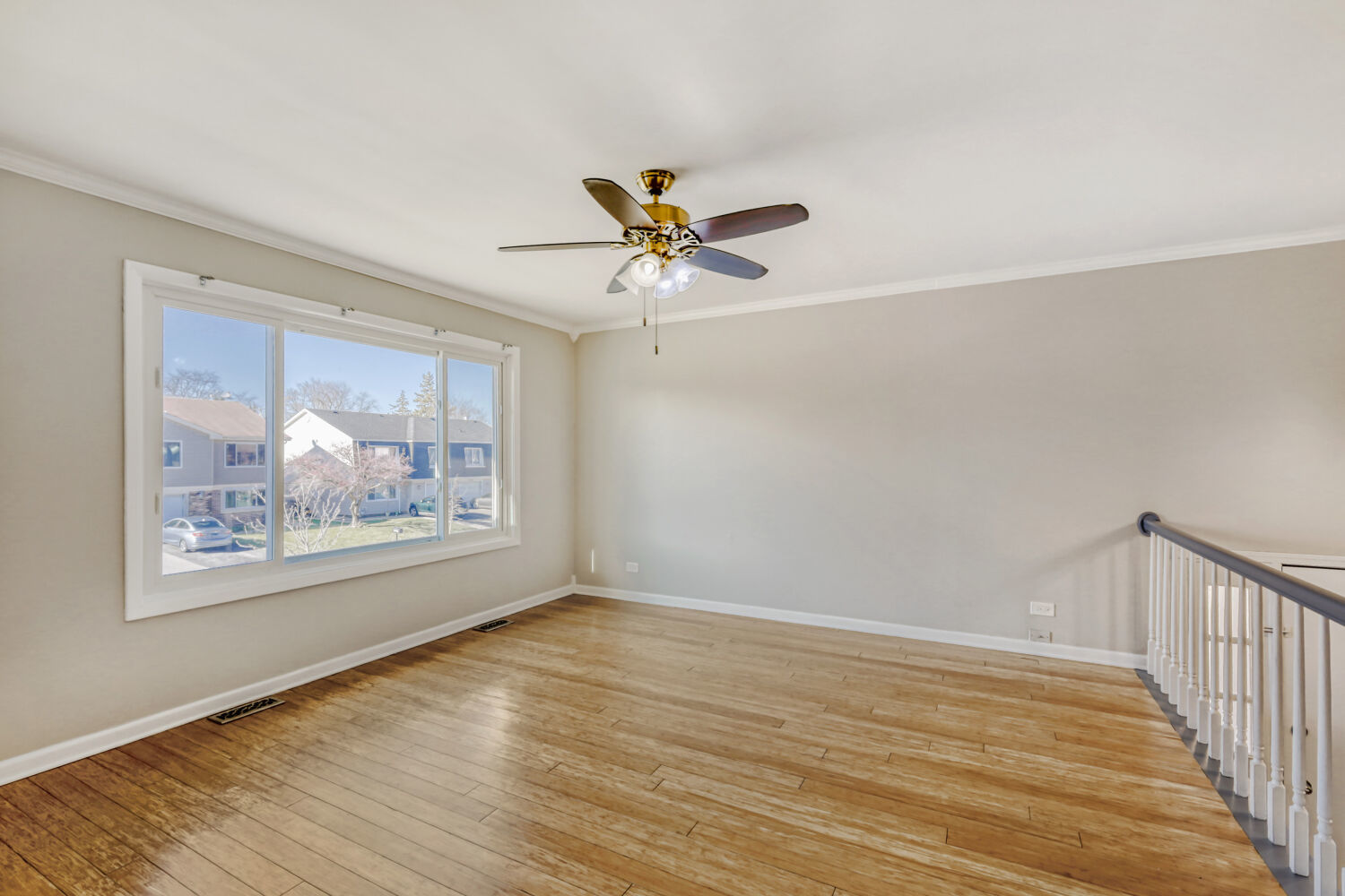 2058 Leeward Lane, Hanover Park, IL 60133