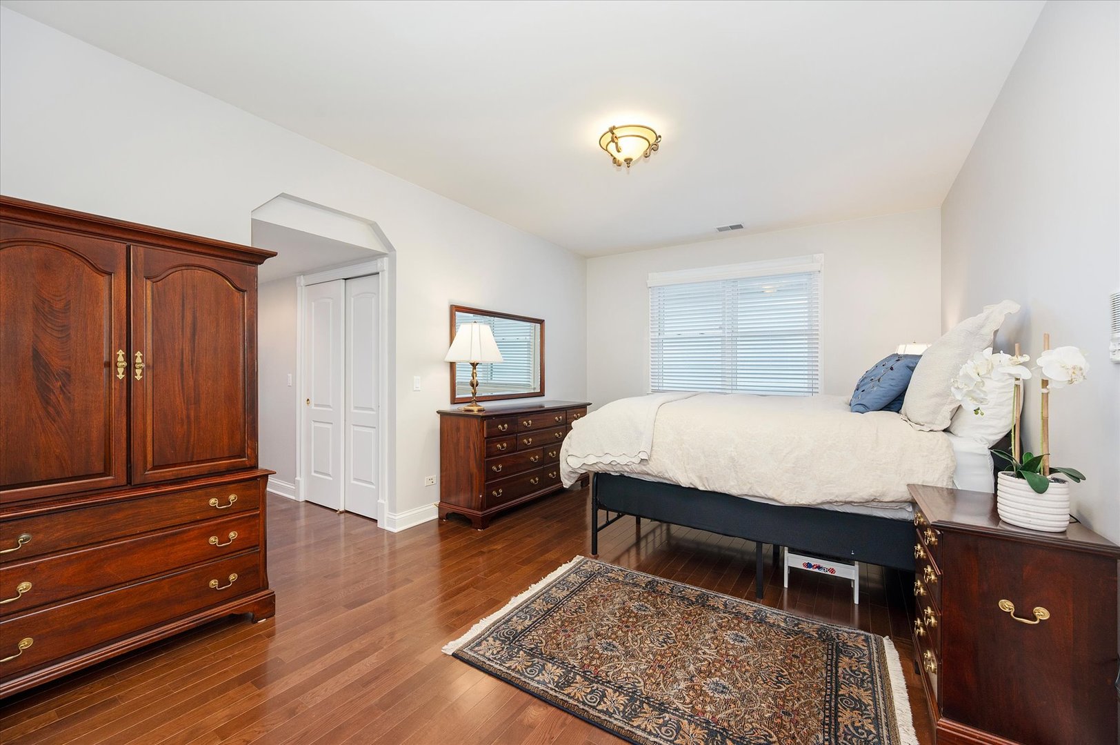 602 S Sunnyside Avenue, Elmhurst, IL 60126