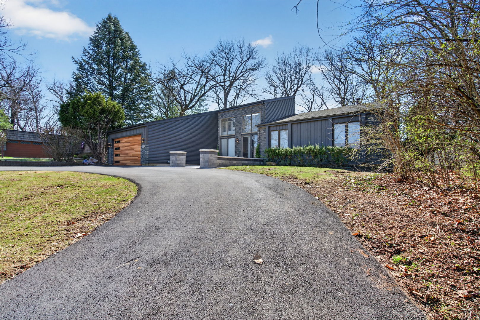 812 TAM O SHANTER Circle, Bolingbrook, IL 60440