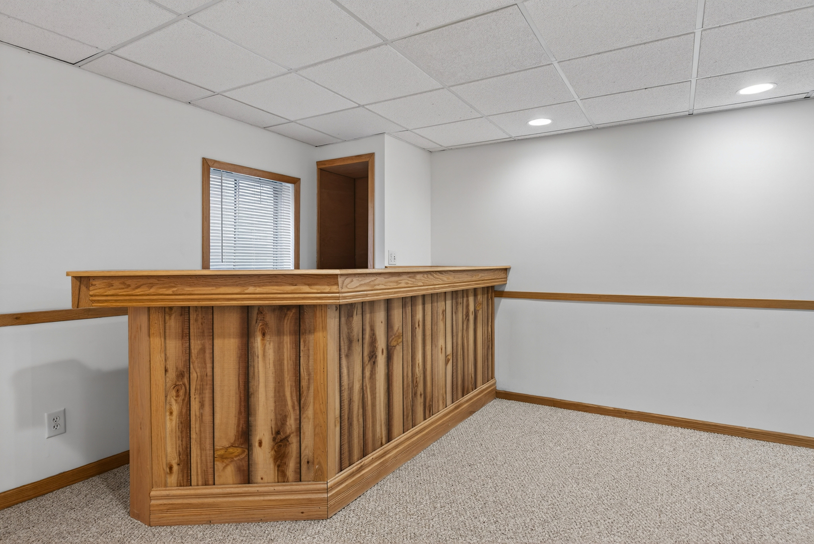 2575 Barnhart Street, West Chicago, IL 60185