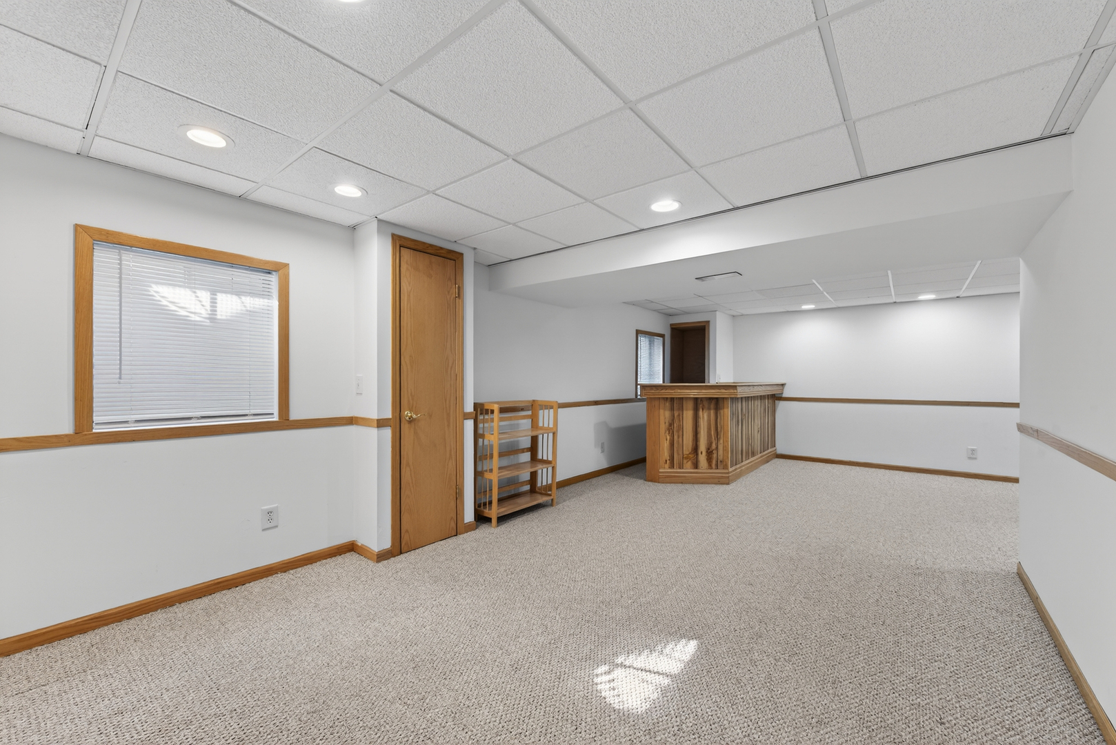 2575 Barnhart Street, West Chicago, IL 60185