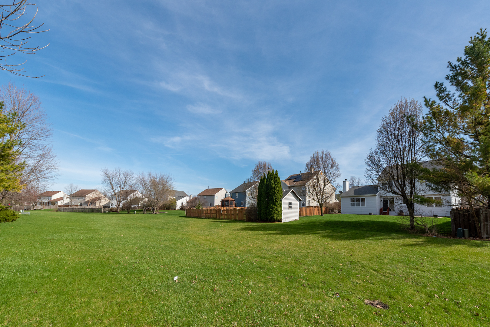 2575 Barnhart Street, West Chicago, IL 60185