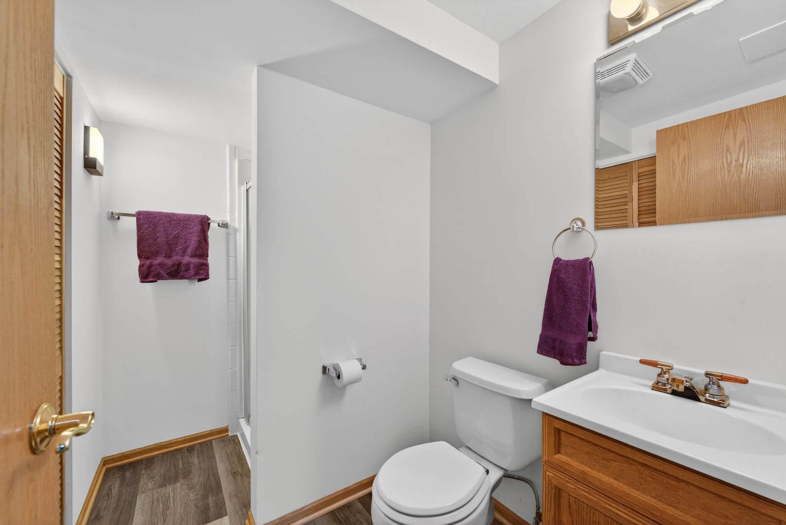 2575 Barnhart Street, West Chicago, IL 60185