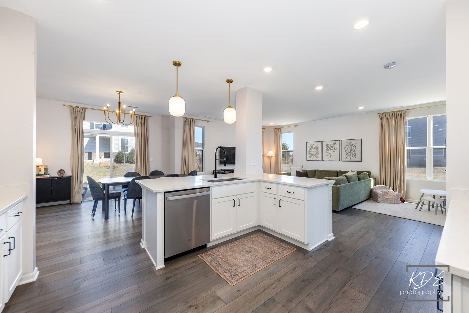 4122 Chelsea Manor Circle, Aurora, IL 60504