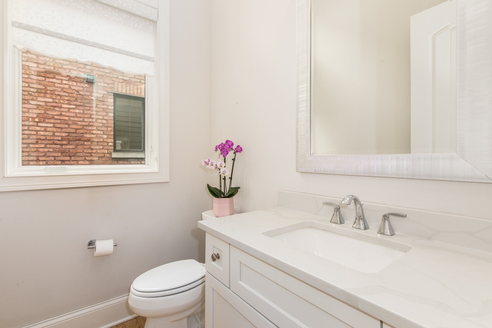 230 N Delphia Avenue, Park Ridge, IL 60068