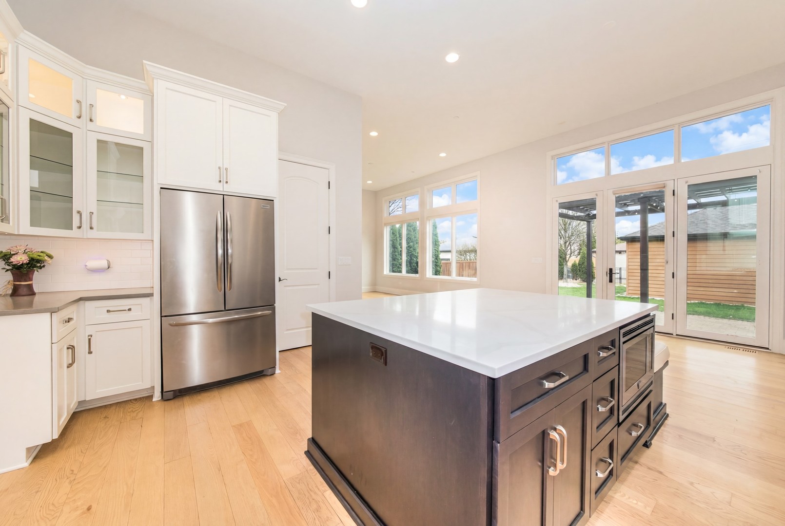 230 N Delphia Avenue, Park Ridge, IL 60068