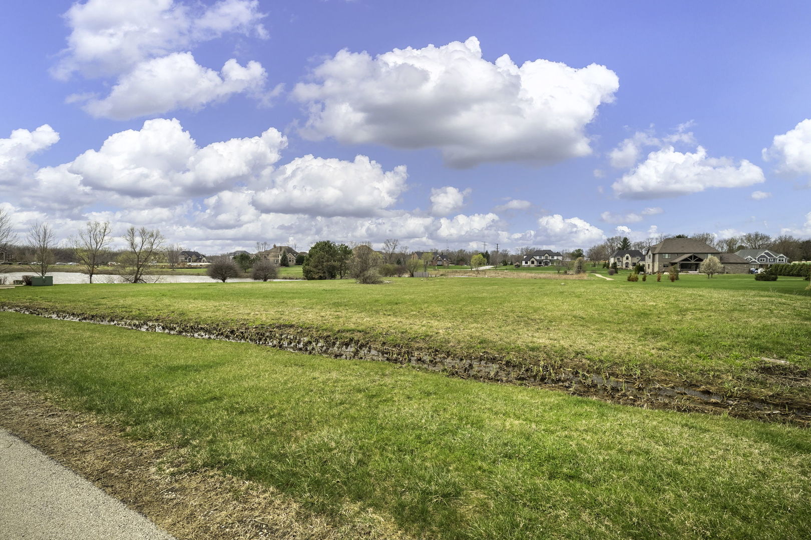 18490 S Pineprairie Drive, Mokena, IL 60448