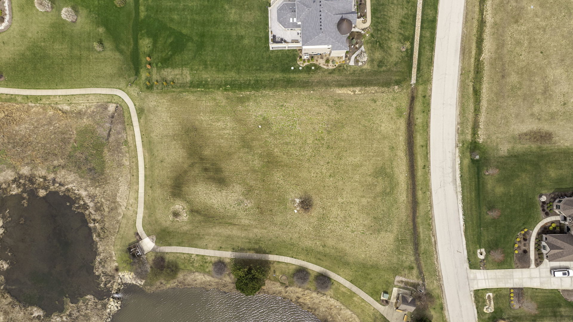 18490 S Pineprairie Drive, Mokena, IL 60448