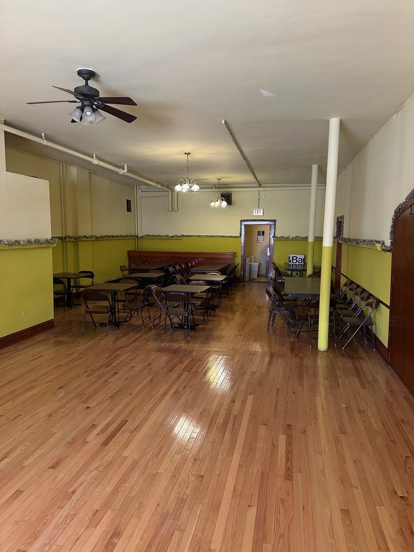 5788 S Archer Avenue, Chicago, IL 60638