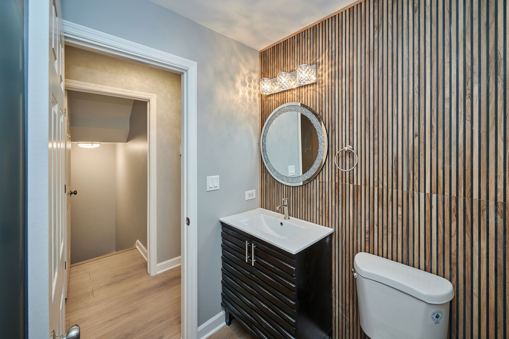 1506 E 72nd Place, Chicago, IL 60619