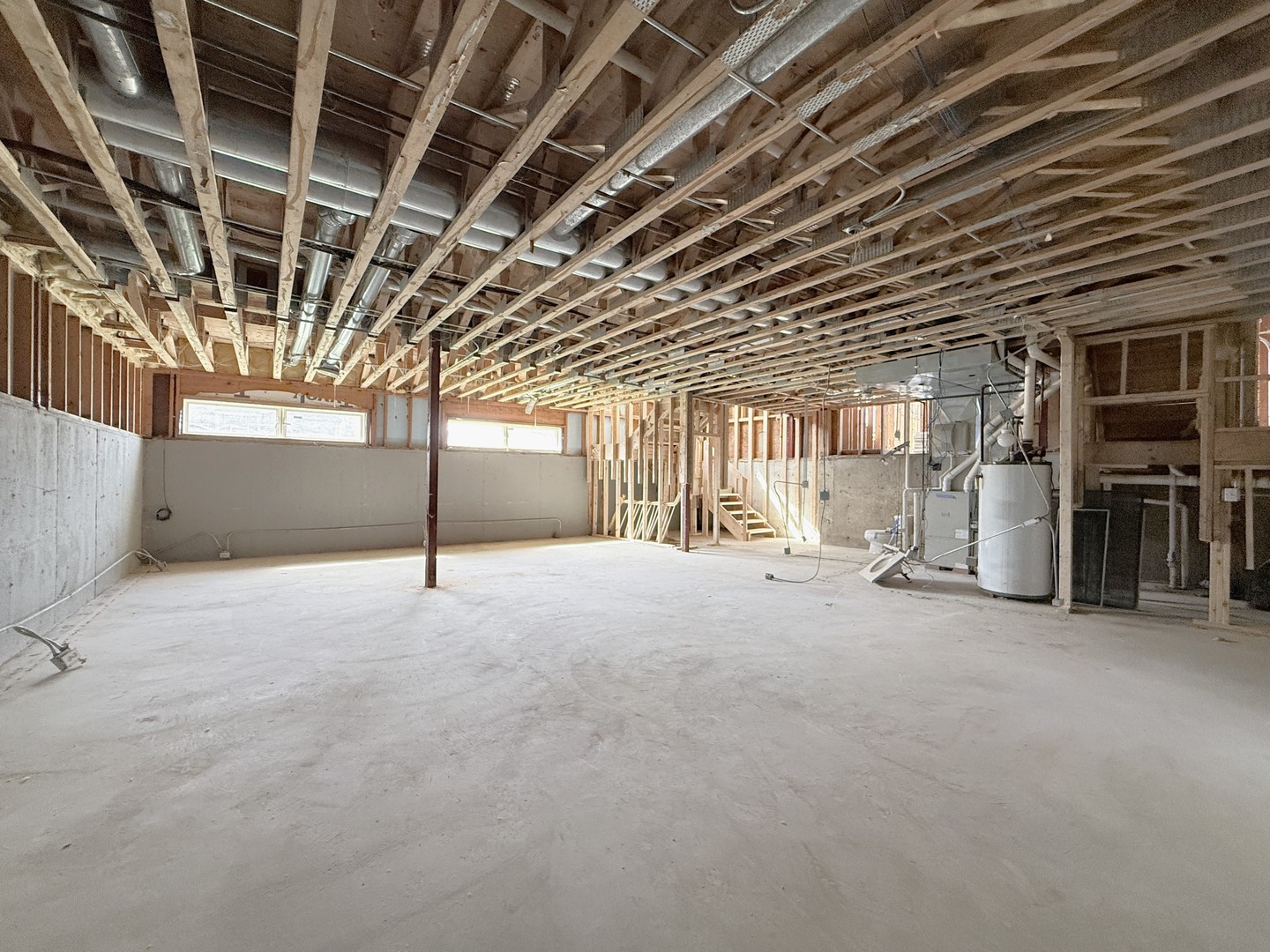 2201 N 77th Avenue, Elmwood Park, IL 60707