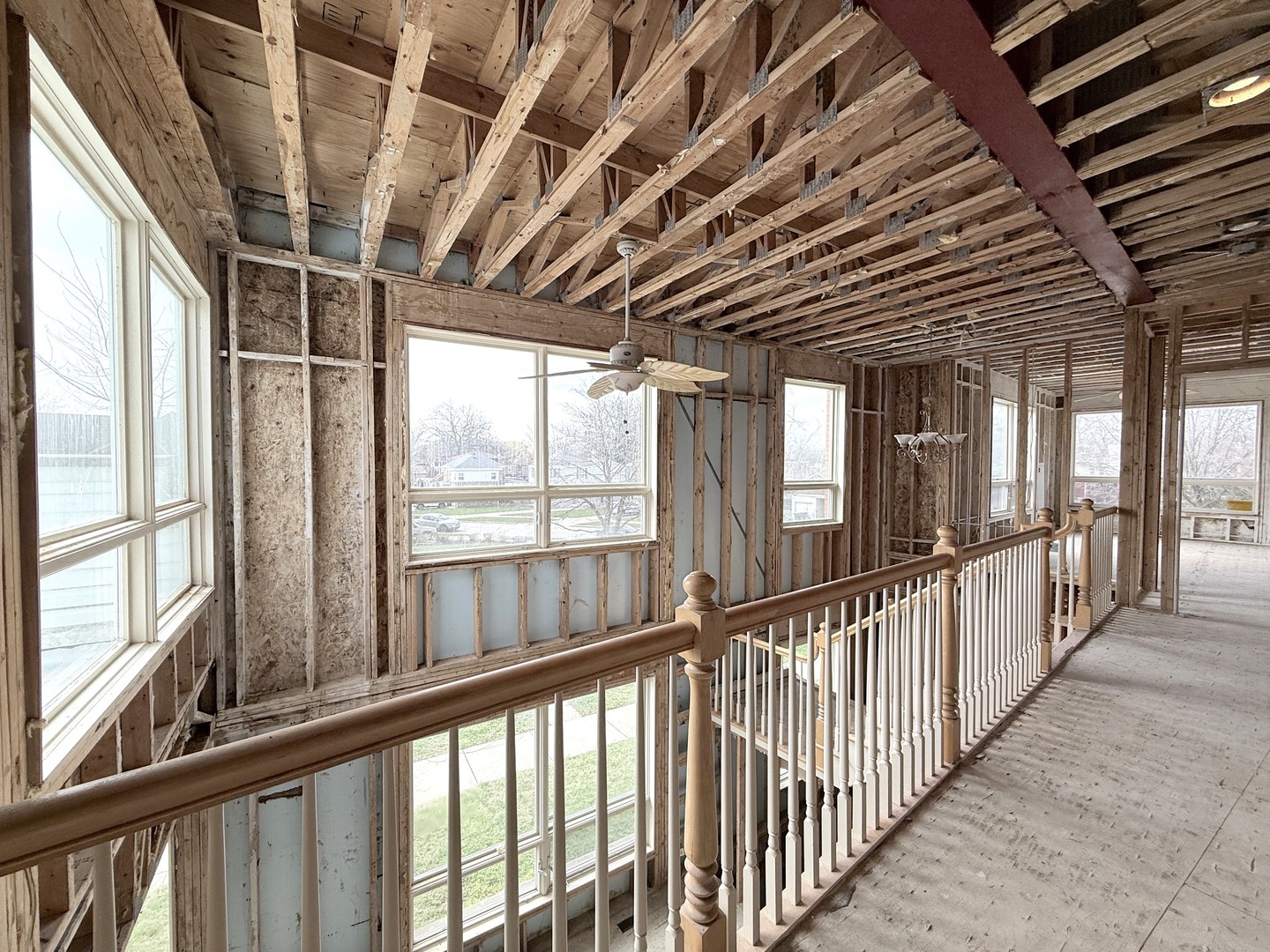 2201 N 77th Avenue, Elmwood Park, IL 60707