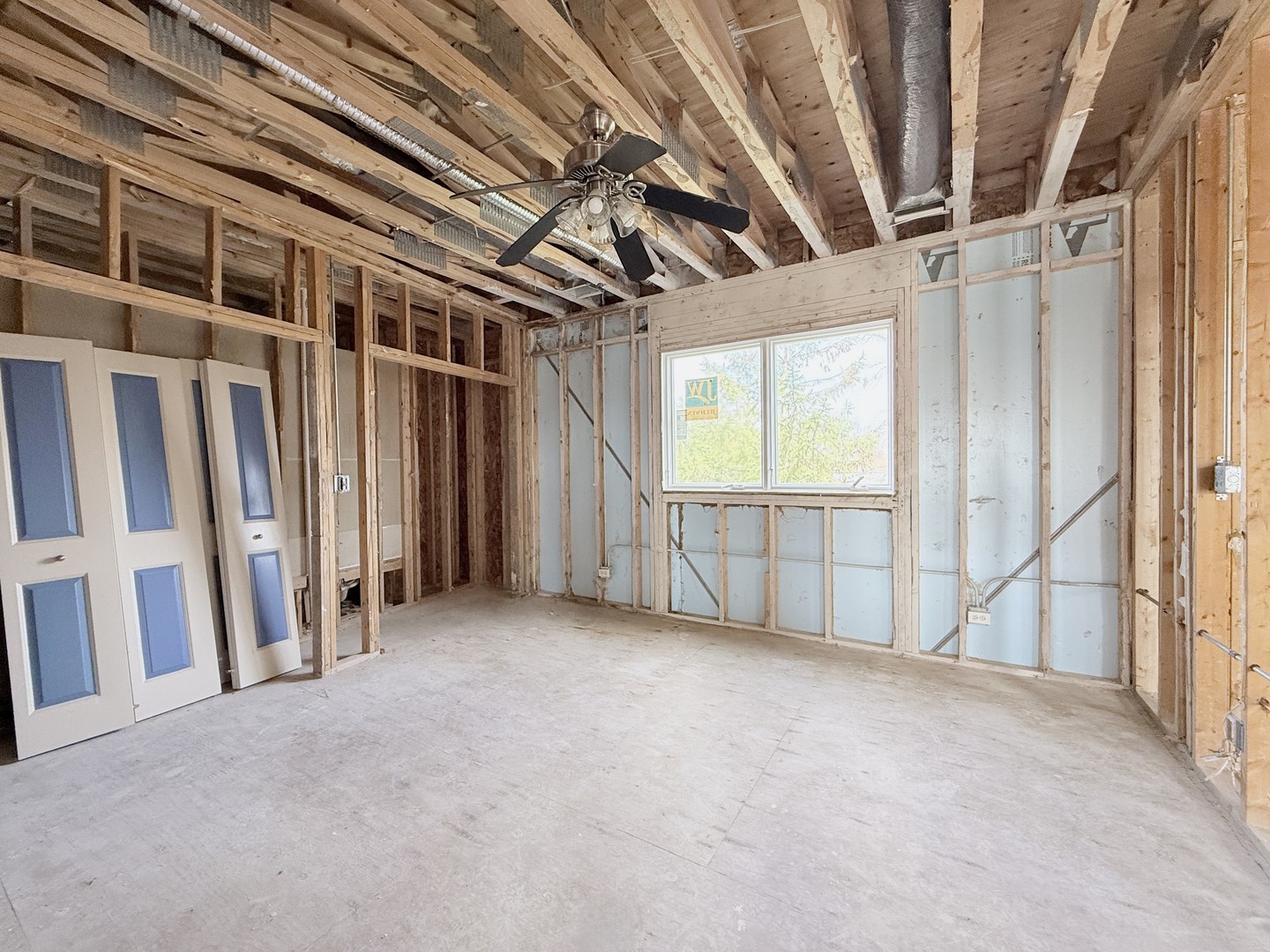 2201 N 77th Avenue, Elmwood Park, IL 60707