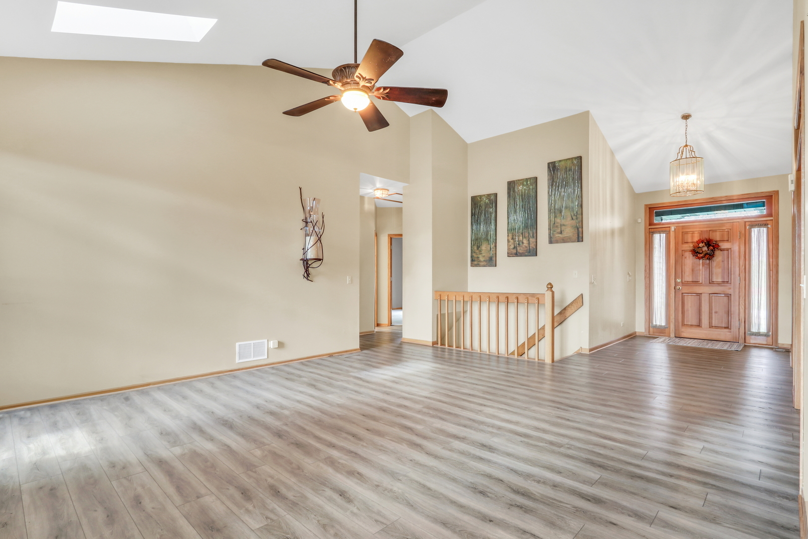 674 Wood Creek Drive, Antioch, IL 60002